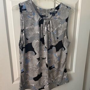Chadwicks Sleeveless Top with Gray and Blue Floral Design